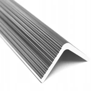 Wyprzedaż Kątownik aluminiowy ryflowany 30x30x2,5 dł. 1000mm